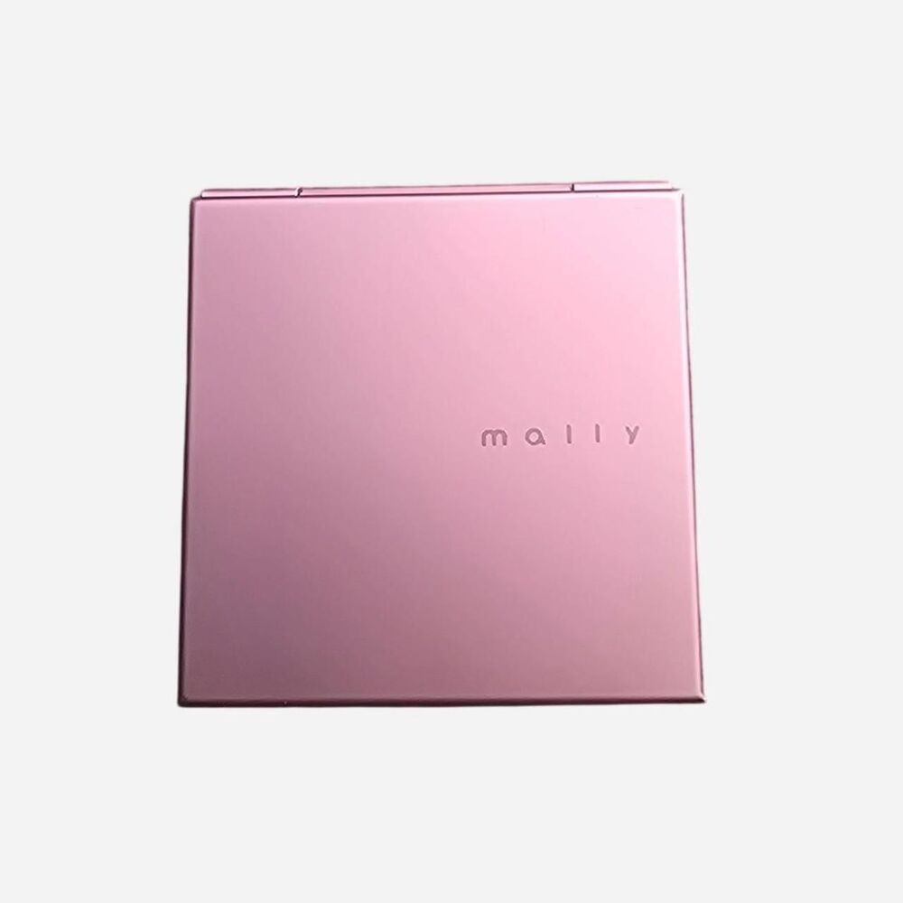 Mally Beauty Luminizer Highlighter in "Heavenly" – Cute Purple Compact w/ Mirror